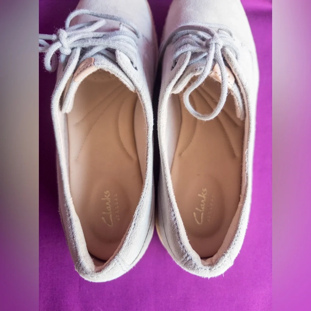 Clarks Artisan Suede Oxford Shoes Light Blue Gray Women Size 6.5